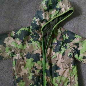 Patagonia boys reversible jacket